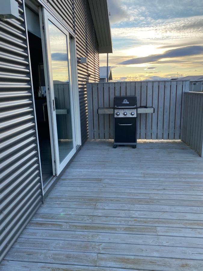 Modren House Apartment Eyrarbakki Bagian luar foto